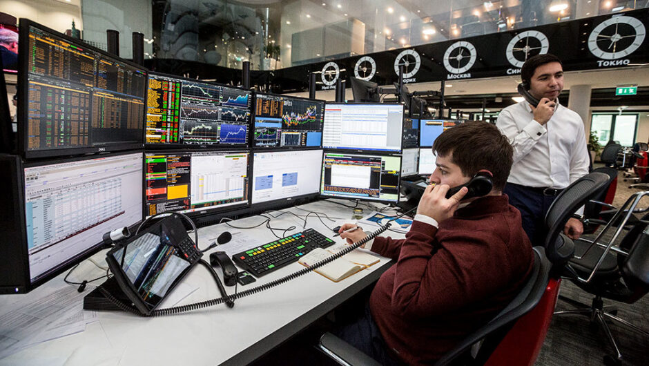 Признаки повышенного риска при общении с брокером: аналитический взгляд для частного инвестора